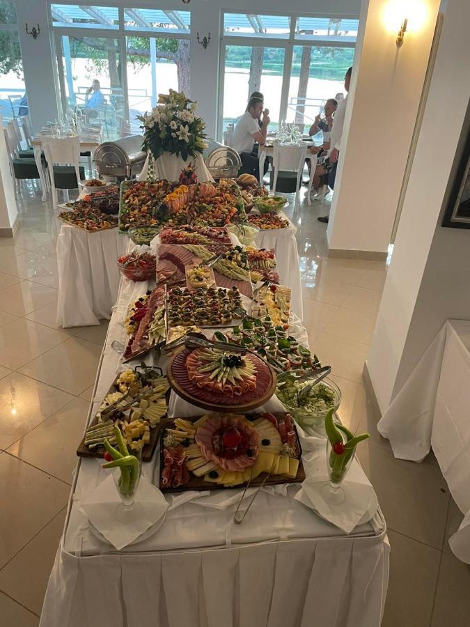 Garni Hotel Oblacinsko Jezero Oblacina 외부 사진