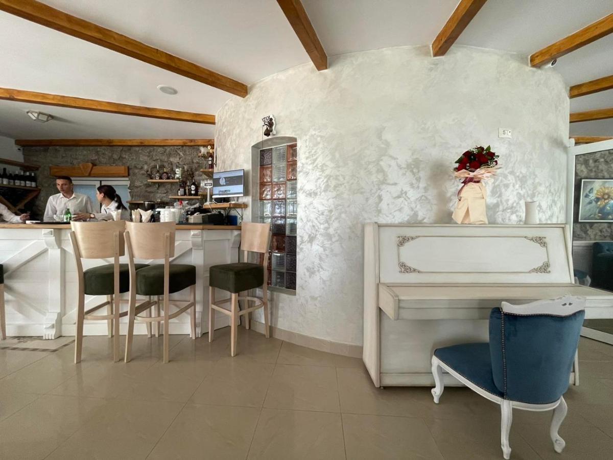Garni Hotel Oblacinsko Jezero Oblacina 외부 사진