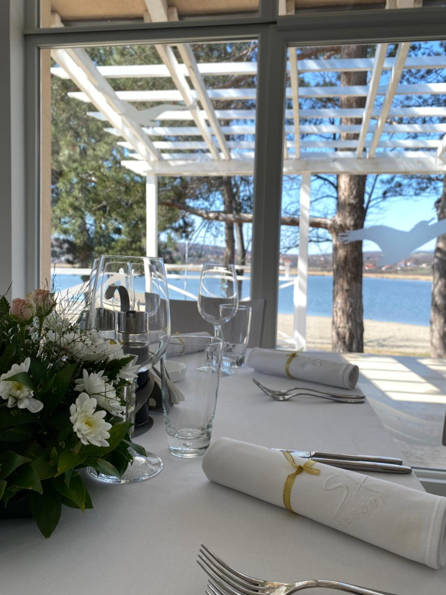 Garni Hotel Oblacinsko Jezero Oblacina 외부 사진